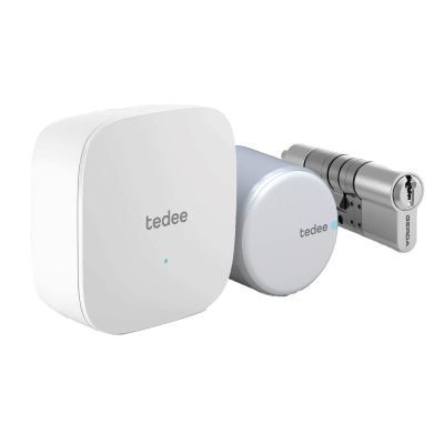 Inteligentny zamek GERDA Tedee GO - srebrny, zestaw z mostkiem oraz wkładką SLR 30-61/37-68 mm (typ C)