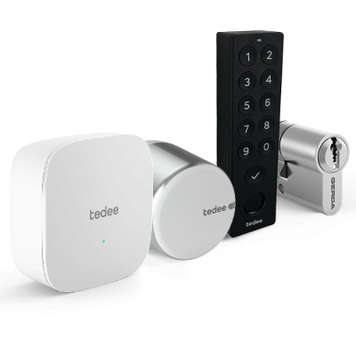 Zestaw inteligentny zamek Tedee Lock GO2 (aluminium) srebrny z białym przyciskiem + Tedee Bridge Wi-Fi + wkładka Gerda SLR 30-61/30 mm (typ A) + czarna klawiatura Tedee 2.0 TKV2.0B PRO