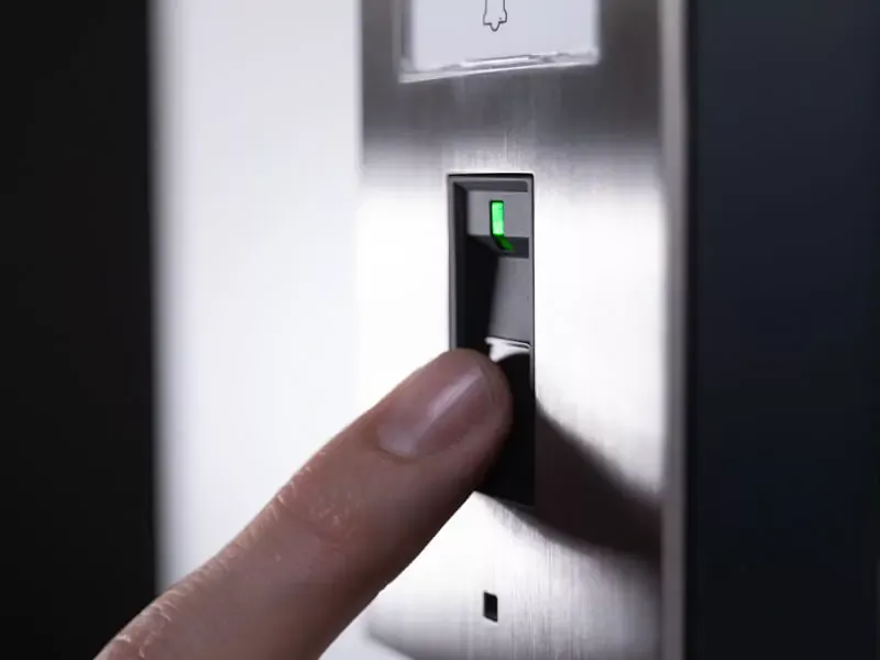 Wideodomofon IP DoorBird D1102FV z czytnikiem linii papilarnych (PoE / WiFi) (montaż natynkowy, sterowanie elektrozaczepem) stal nierdzewna V2A, szczotkowana