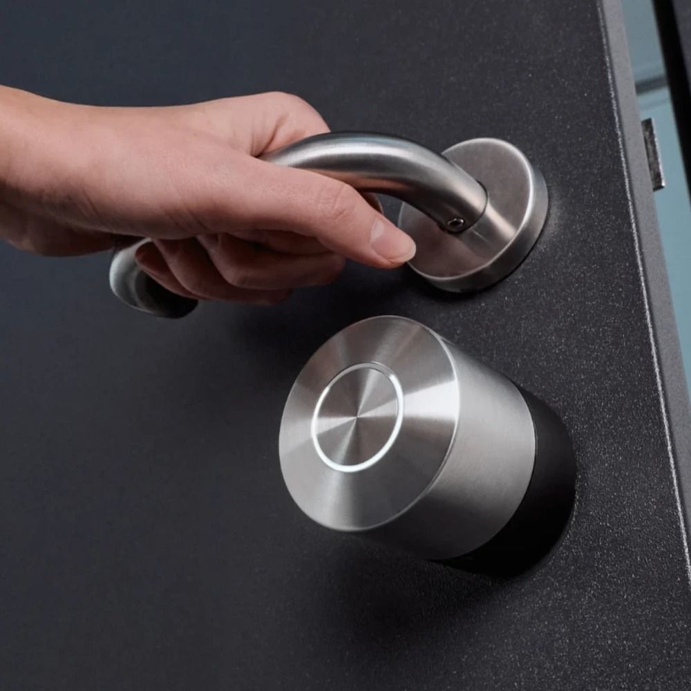 Inteligentny zamek Nuki Smart Lock Pro (5 gen) w zestawie z czarną klawiaturą NUKI Keypad 2.0 